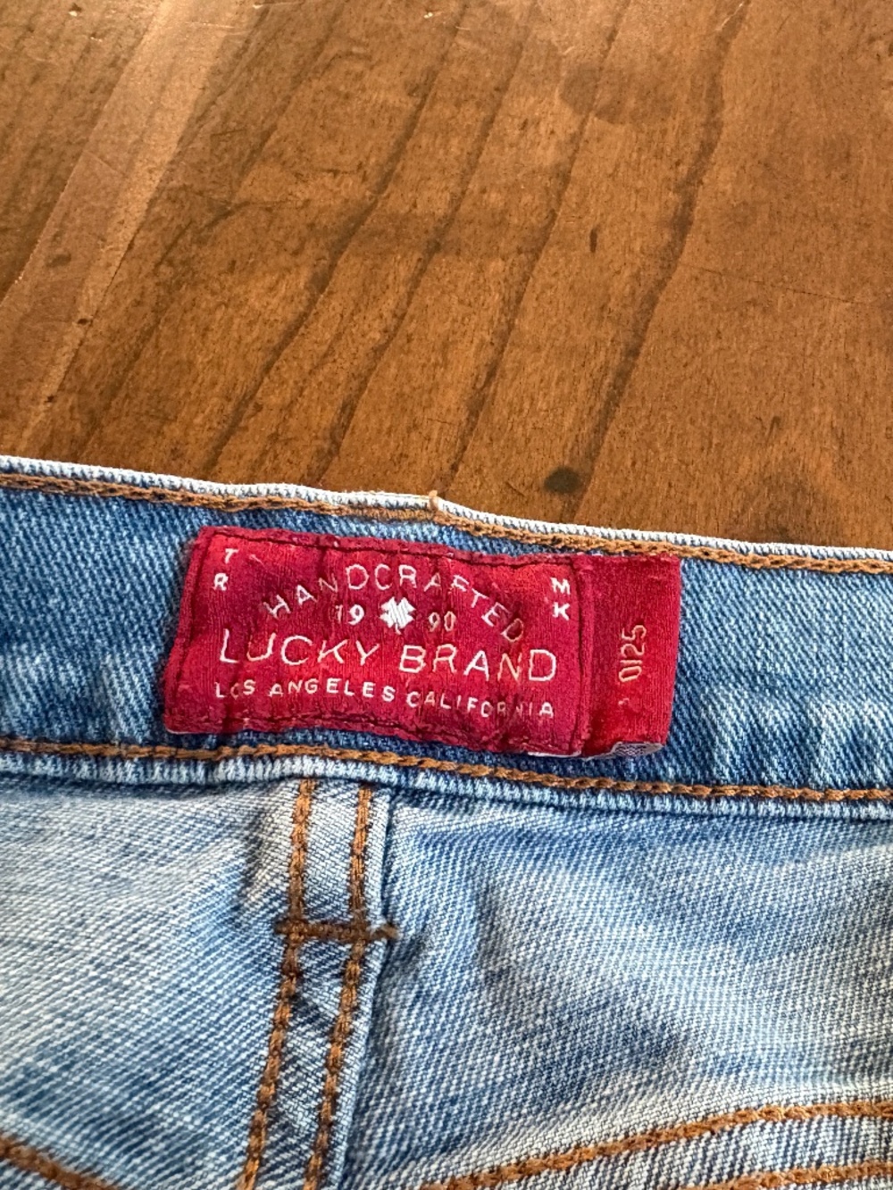 Lucky Brand Distressed Sienna Cigarette Boyfriend Y2K Jeans Size 0 25 - Picture 9 of 11